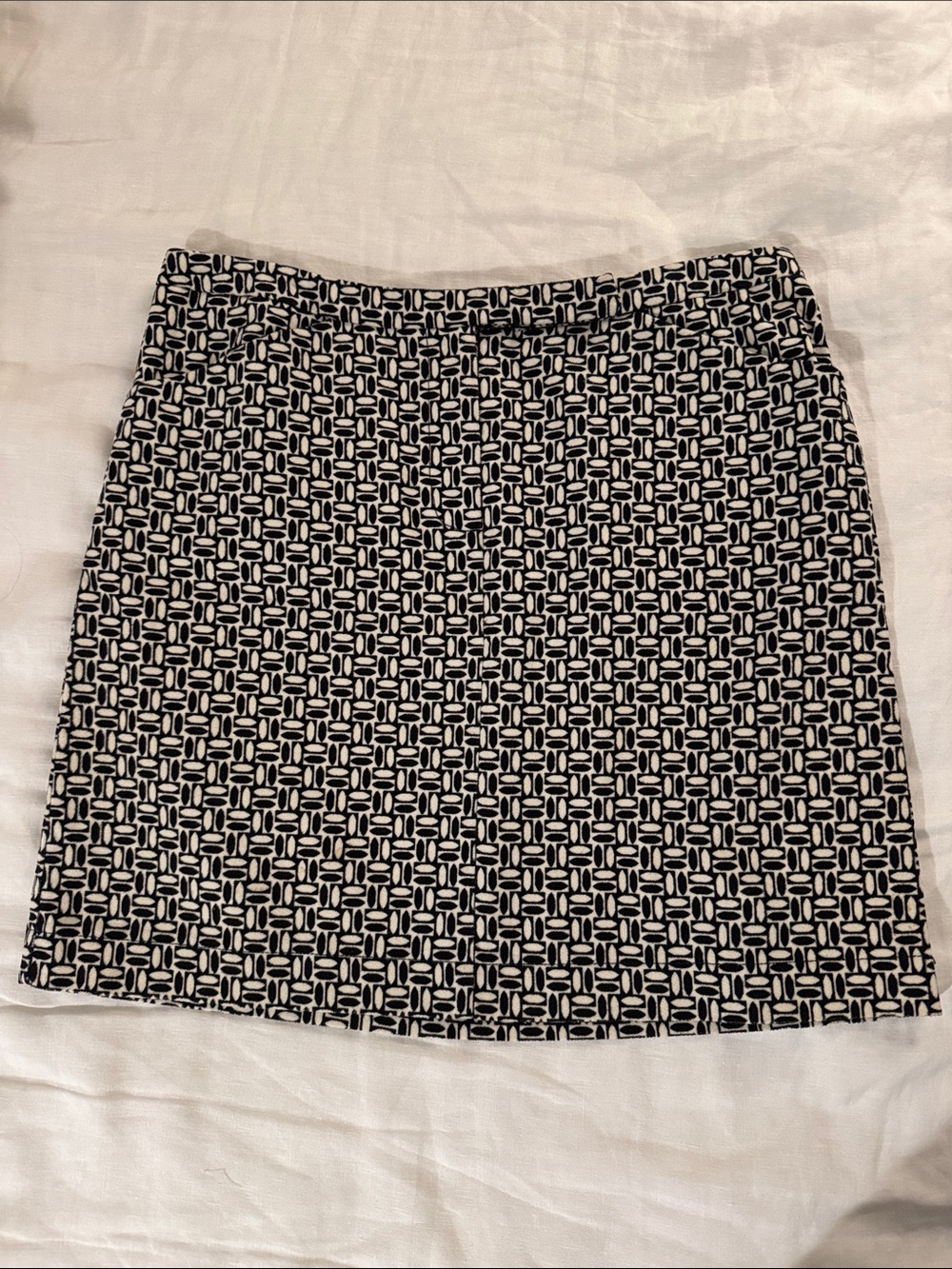 LOFT velvety Mod Black and White Geometric Mini Skirt